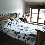 Chatenet Nocleg ze śniadaniem 3*