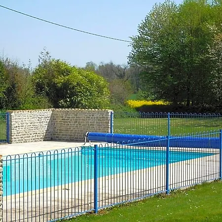 Chatenet Bed & Breakfast