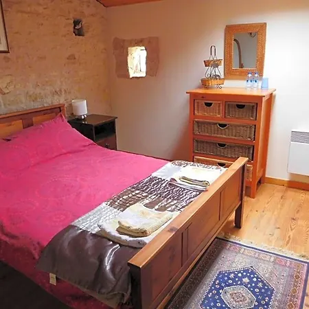 Chatenet Bed & Breakfast 3*