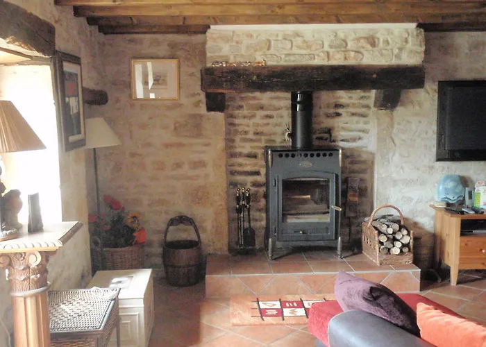 住宿加早餐酒店 夏特内住宿加早餐旅馆 Sauzé-Vaussais